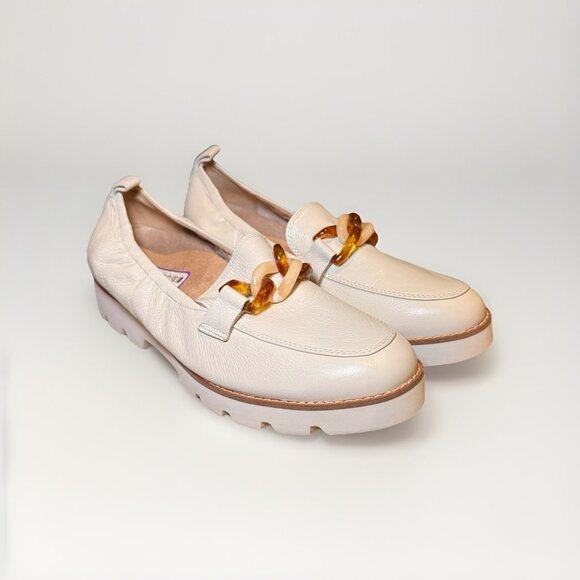 Vionic Womens Shoes Charm Cynthia Loafer Cream Size 8.5 New Without Box - Picture 1 of 9